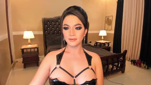 Snapshot of madammistressdominatrixxx chatting on 9, 3, 2025 Alison Kloss online show from 9, 3, 2025