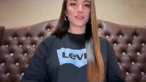 Alison Kloss online show from 3, 2, 2026