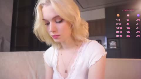 Fiona online show from 19, 6, 2026