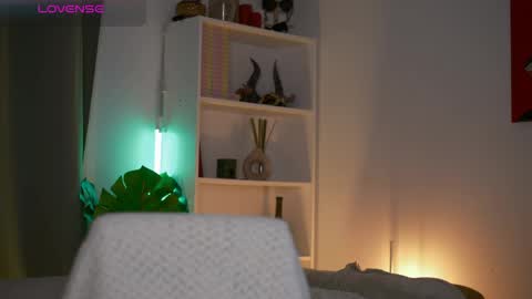 Snapshot of maddi_s_here chatting on 28, 5, 2026 Maddi online show from 28, 5, 2026