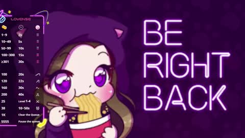 Snapshot of maddie_greyy chatting on 17, 10, 2025 Maddie Grey online show from 17, 10, 2025