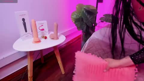 Maddierosee online show from 20, 3, 2026