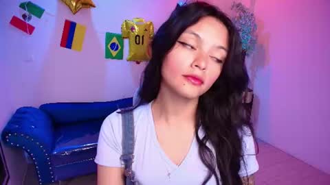 maddie_t18 online show from 24, 6, 2026