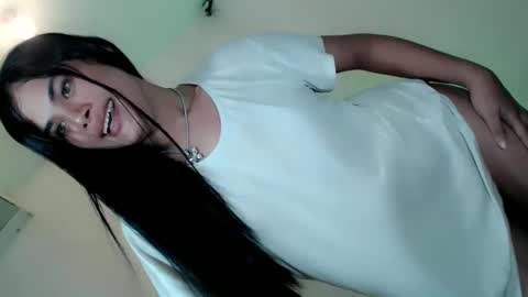 Snapshot of maddiejackson chatting on 27, 1, 2025 Im ZY DONT FORGET TO FOLLOW ME - online show from 27, 1, 2025