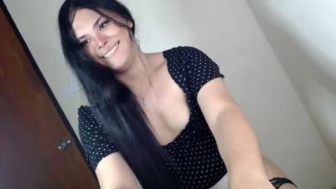 Im ZY DONT FORGET TO FOLLOW ME - online show from 1, 2, 2026