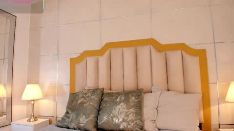    online show from 4, 12, 2025