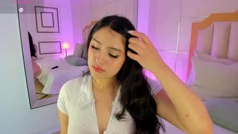 Snapshot of maddieparker chatting on 29, 3, 2026 online show from 29, 3, 2026