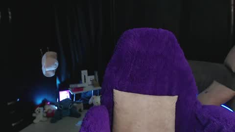 maddiie and clyde online show from 17, 5, 2026