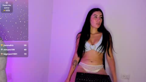    online show from 4, 1, 2025