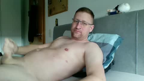 Snapshot of maddin8891 chatting on 1, 2, 2025 Maddin online show from 1, 2, 2025