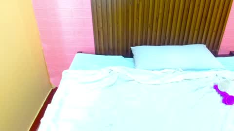 MY NAME IS MADDI online show from 15, 1, 2025