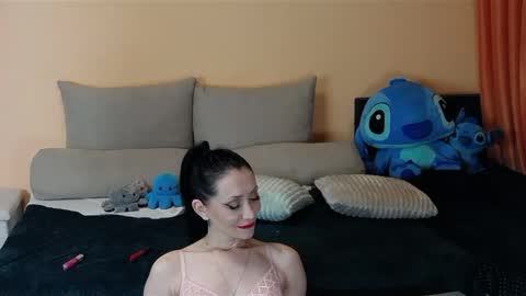 Snapshot of maddison_summer chatting on 22, 1, 2025 Maddison Summer online show from 22, 1, 2025