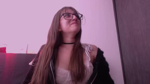 Maddy UwU online show from 7, 11, 2025