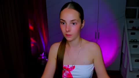Snapshot of maddy_gate chatting on 24, 7, 2026 maddy_gate online show from 24, 7, 2026