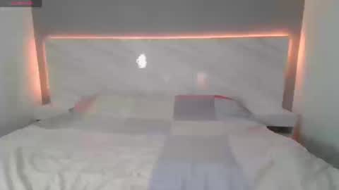 Paris online show from 11, 9, 2025