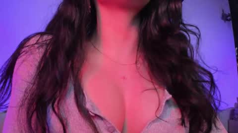 Snapshot of maddy_rios chatting on 27, 2, 2025 maddy_rios online show from 27, 2, 2025