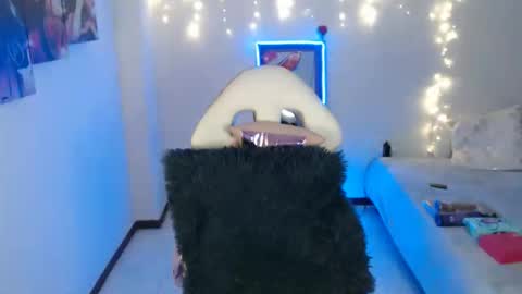 maddy_vicius19 online show from 22, 12, 2025