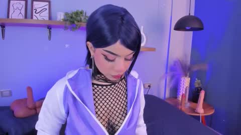 Snapshot of maddy_walker chatting on 26, 11, 2025 Maddy online show from 26, 11, 2025