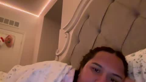 Snapshot of maddyafterhours chatting on 18, 12, 2025 maddyafterhours online show from 18, 12, 2025