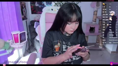Maddy Foox online show from 29, 4, 2026