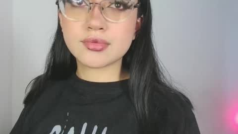 Snapshot of maddyghost chatting on 8, 1, 2026 Please followme and rate me your thumbs up online show from 8, 1, 2026