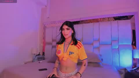  BELLA  online show from 8, 7, 2026