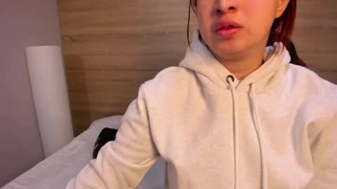 Madelaine  online show from 19, 3, 2026