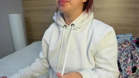 Madelaine  online show from 21, 3, 2026