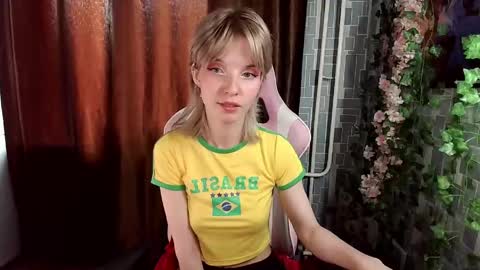 madelaines online show from 15, 5, 2026