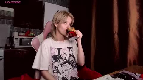 madelaines online show from 26, 5, 2026
