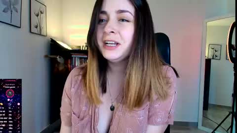 Snapshot of madelamee chatting on 24, 3, 2026 madelamee online show from 24, 3, 2026