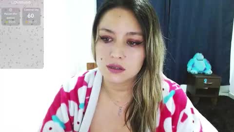 Snapshot of madelheine chatting on 3, 2, 2026 Madelheine online show from 3, 2, 2026