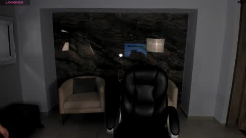 Snapshot of madelinefox_ chatting on 29, 9, 2025 Madeline online show from 29, 9, 2025