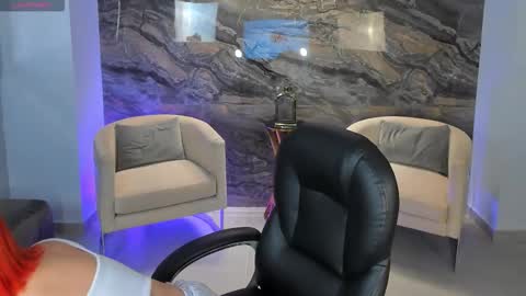 Snapshot of madelinefox_ chatting on 9, 1, 2026 Madeline online show from 9, 1, 2026