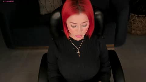 Snapshot of madelinefox_ chatting on 3, 2, 2026 Madeline online show from 3, 2, 2026