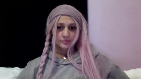 Snapshot of madelinevalentine chatting on 1, 2, 2026 madeline online show from 1, 2, 2026