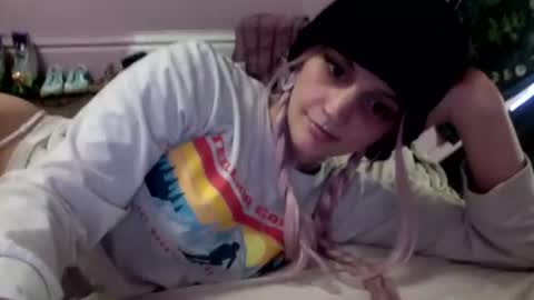 Snapshot of madelinevalentine chatting on 6, 2, 2026 madeline online show from 6, 2, 2026