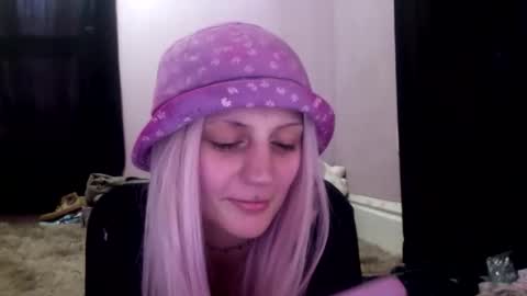 Snapshot of madelinevalentine chatting on 9, 2, 2026 madeline online show from 9, 2, 2026