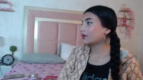 madhison_5 online show from 13, 5, 2026