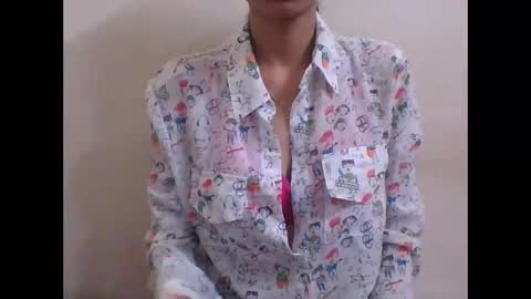 Snapshot of madhubala09 chatting on 19, 12, 2024 madhubala09 online show from 19, 12, 2024