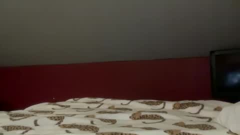 Snapshot of madibaby999 chatting on 3, 10, 2025 madibaby999 online show from 3, 10, 2025