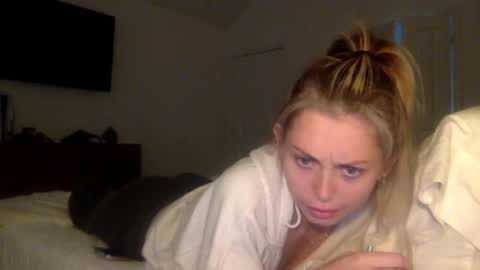 Snapshot of madirose69 chatting on 18, 9, 2025 mari rose online show from 18, 9, 2025