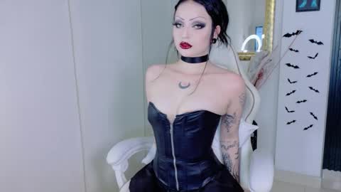 madison_jacksonn online show from 9, 5, 2026