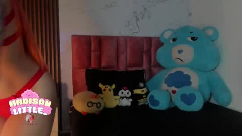 Snapshot of madison_little chatting on 1, 3, 2025 Melissa 700 1400 -5 online show from 1, 3, 2025