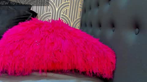 Snapshot of madison_milan chatting on 21, 1, 2025 online show from 21, 1, 2025