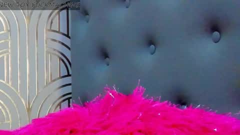 Snapshot of madison_milan chatting on 24, 1, 2025 online show from 24, 1, 2025