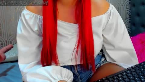 Snapshot of madison_milan chatting on 7, 2, 2025 online show from 7, 2, 2025