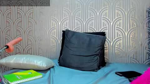 Snapshot of madison_milan chatting on 3, 3, 2025 online show from 3, 3, 2025