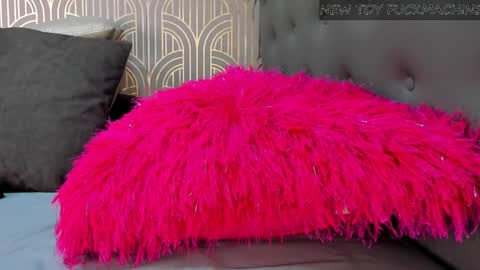 Snapshot of madison_milan chatting on 7, 3, 2025 online show from 7, 3, 2025