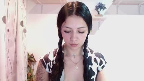 Snapshot of madisoncambel chatting on 11, 12, 2024 Madison Cambel online show from 11, 12, 2024